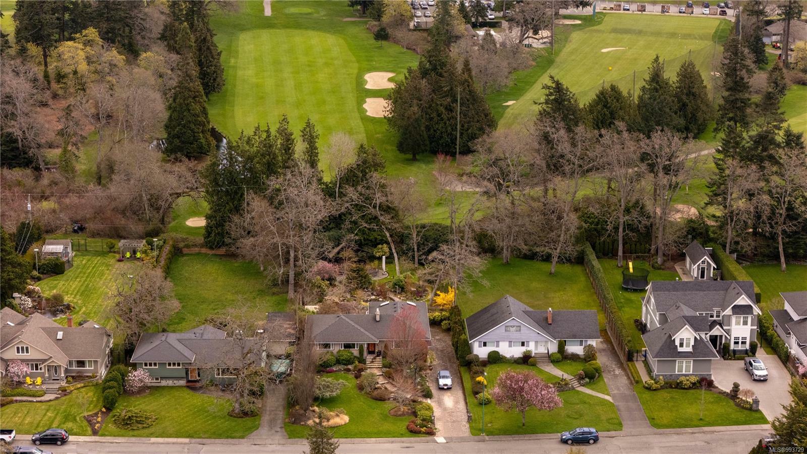 Property Photo: 3331 Woodburn Ave BC V8P 5B8
