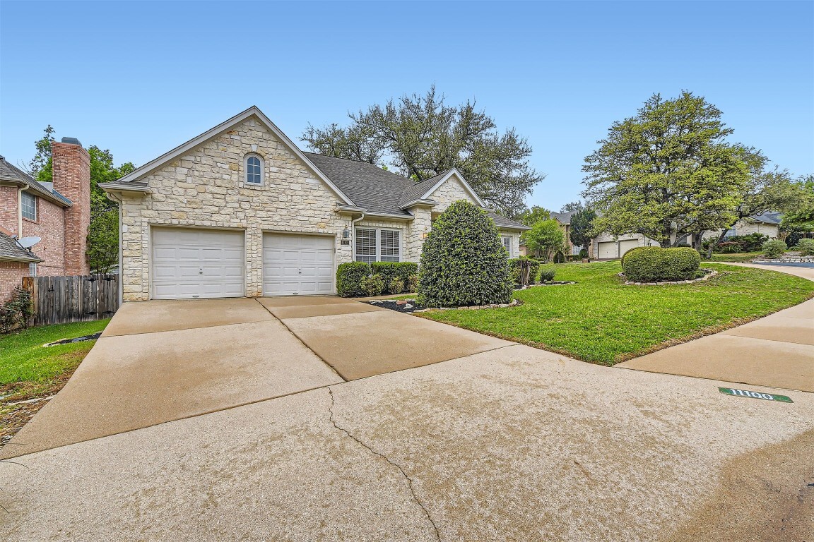 Property Photo: 11100 Comiso Pala Path Path TX 78726