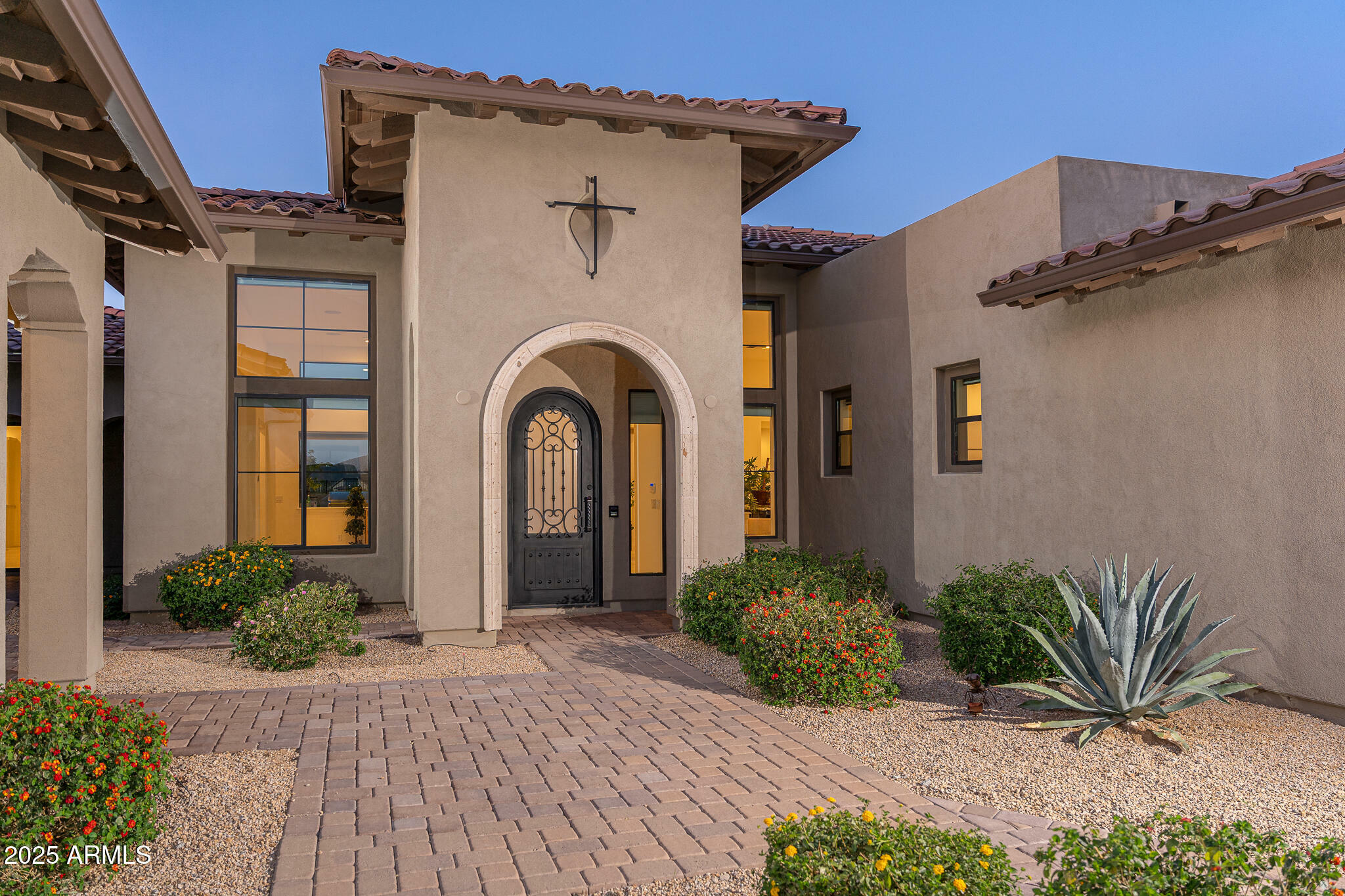 Property Photo:  12042 E Cavedale Drive  AZ 85262 