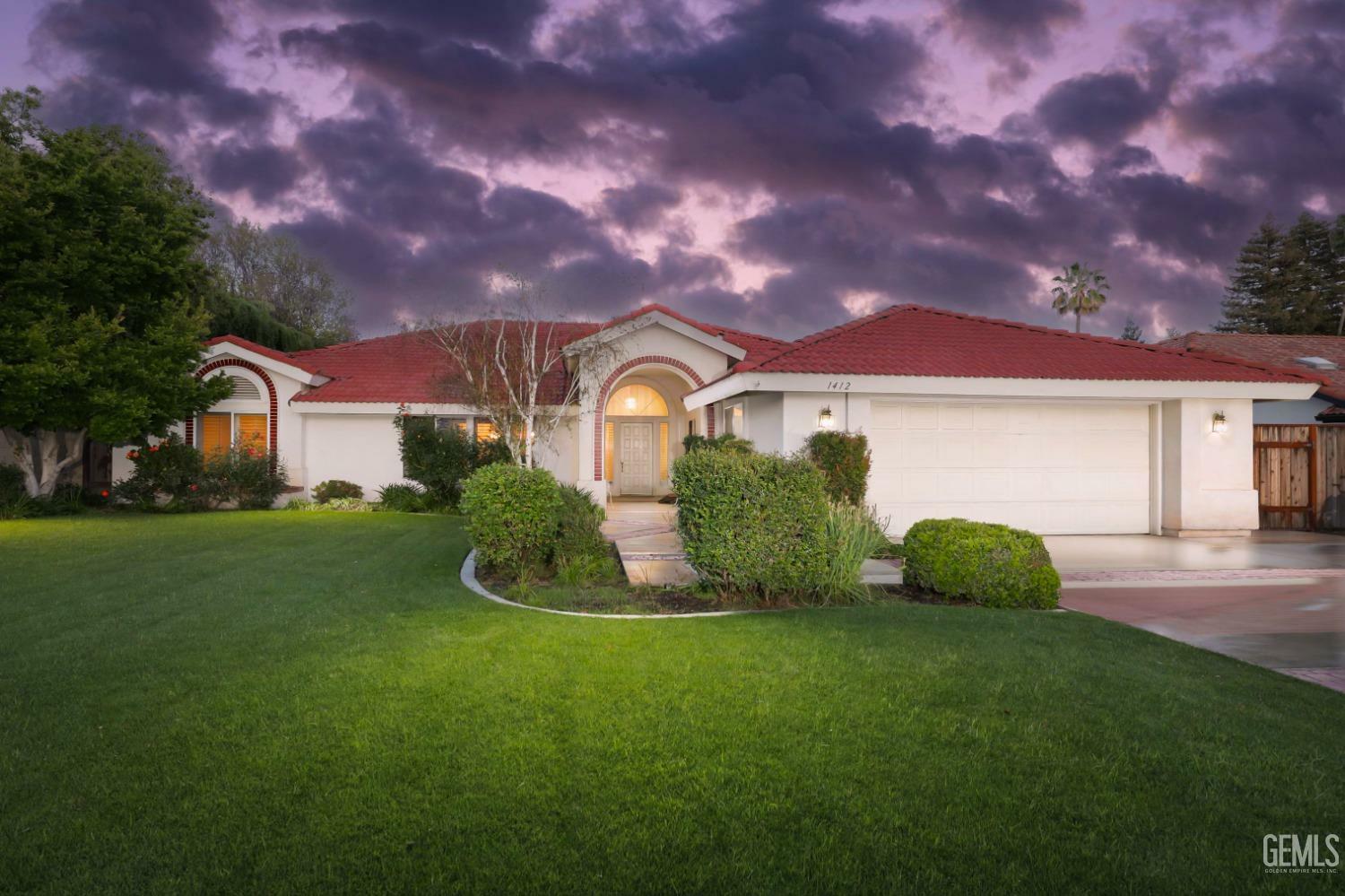 1412 Longreach Drive  Bakersfield CA 93314 photo