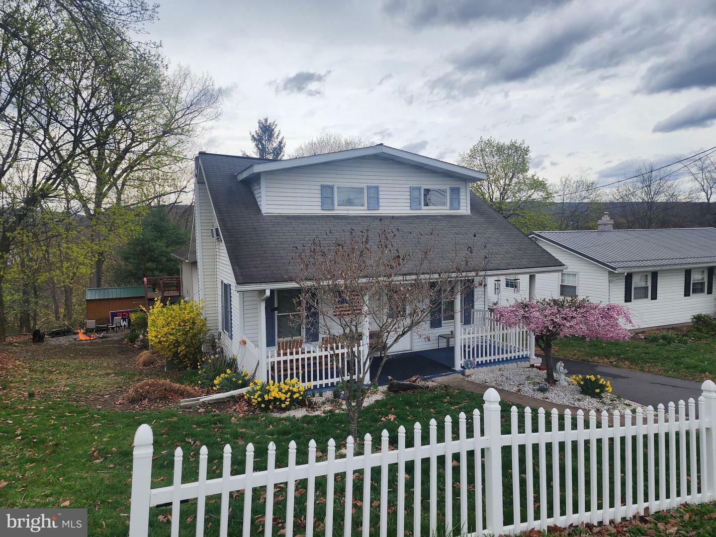 Property Photo: 526 Fort Avenue MD 21502