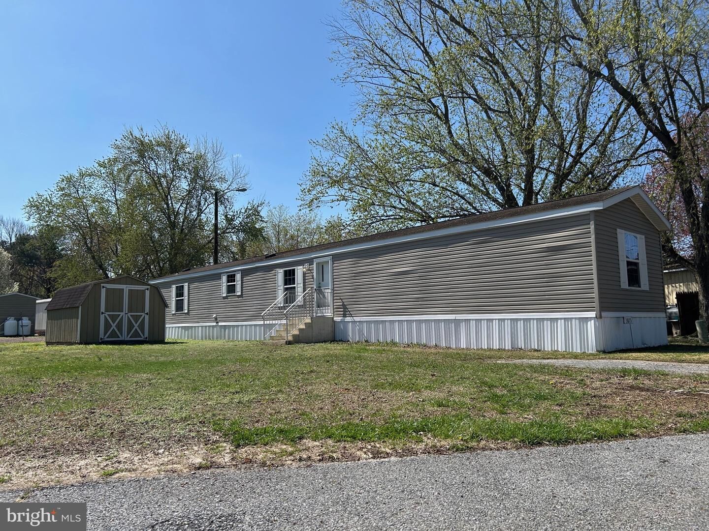 Property Photo: 5875 Peach Street MD 21801