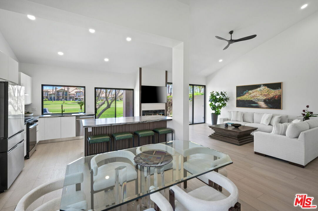 Property Photo: 38306 Gazania Cir CA 92211