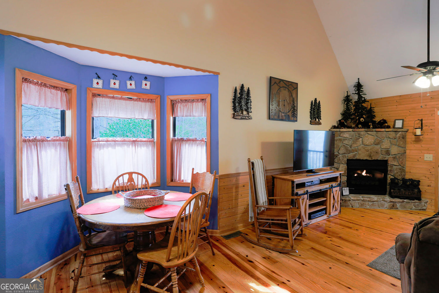 Property Photo:  83 Allison Lane  GA 30512 