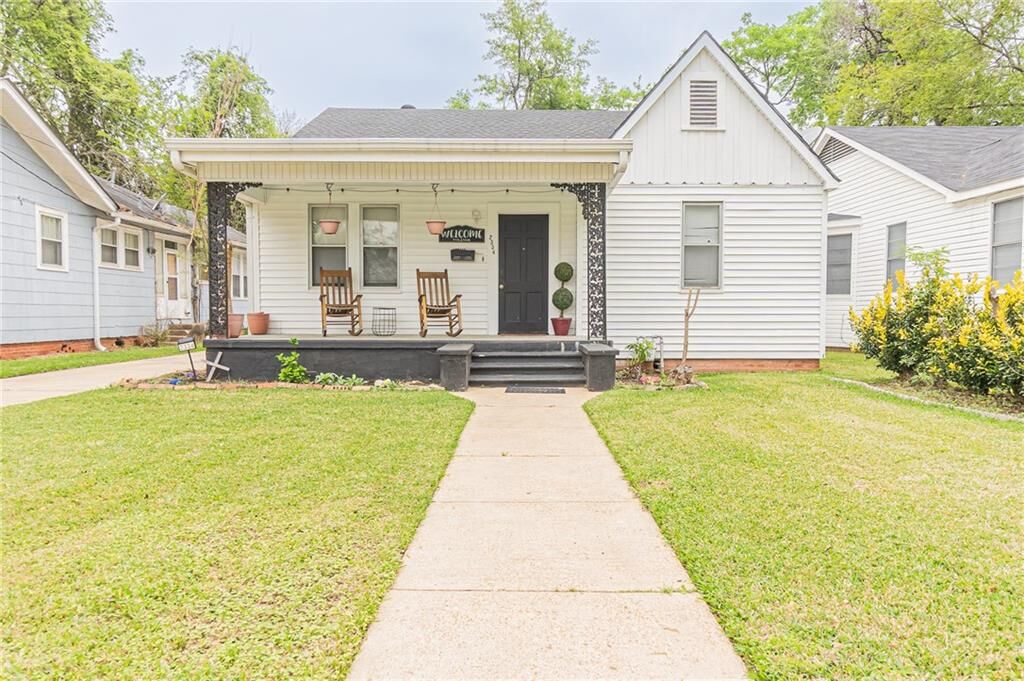 Property Photo:  2334 Albert Street  LA 71301 