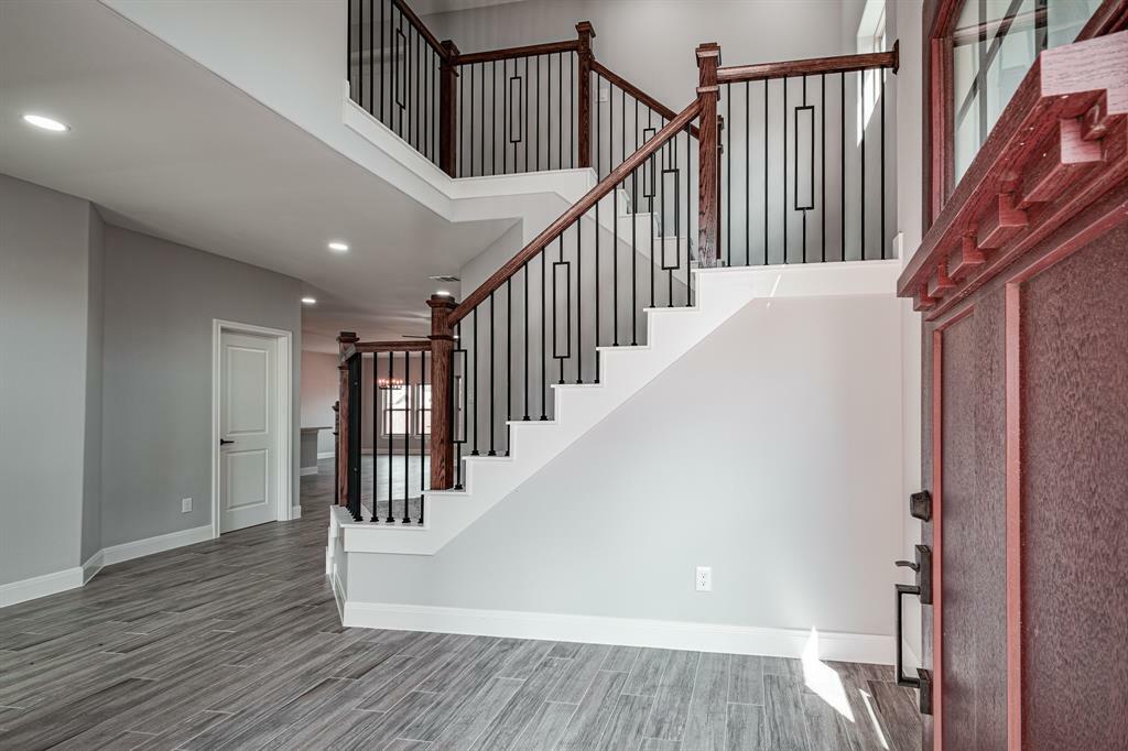 Property Photo: 10301 Woodhill Spa Lane TX 77327