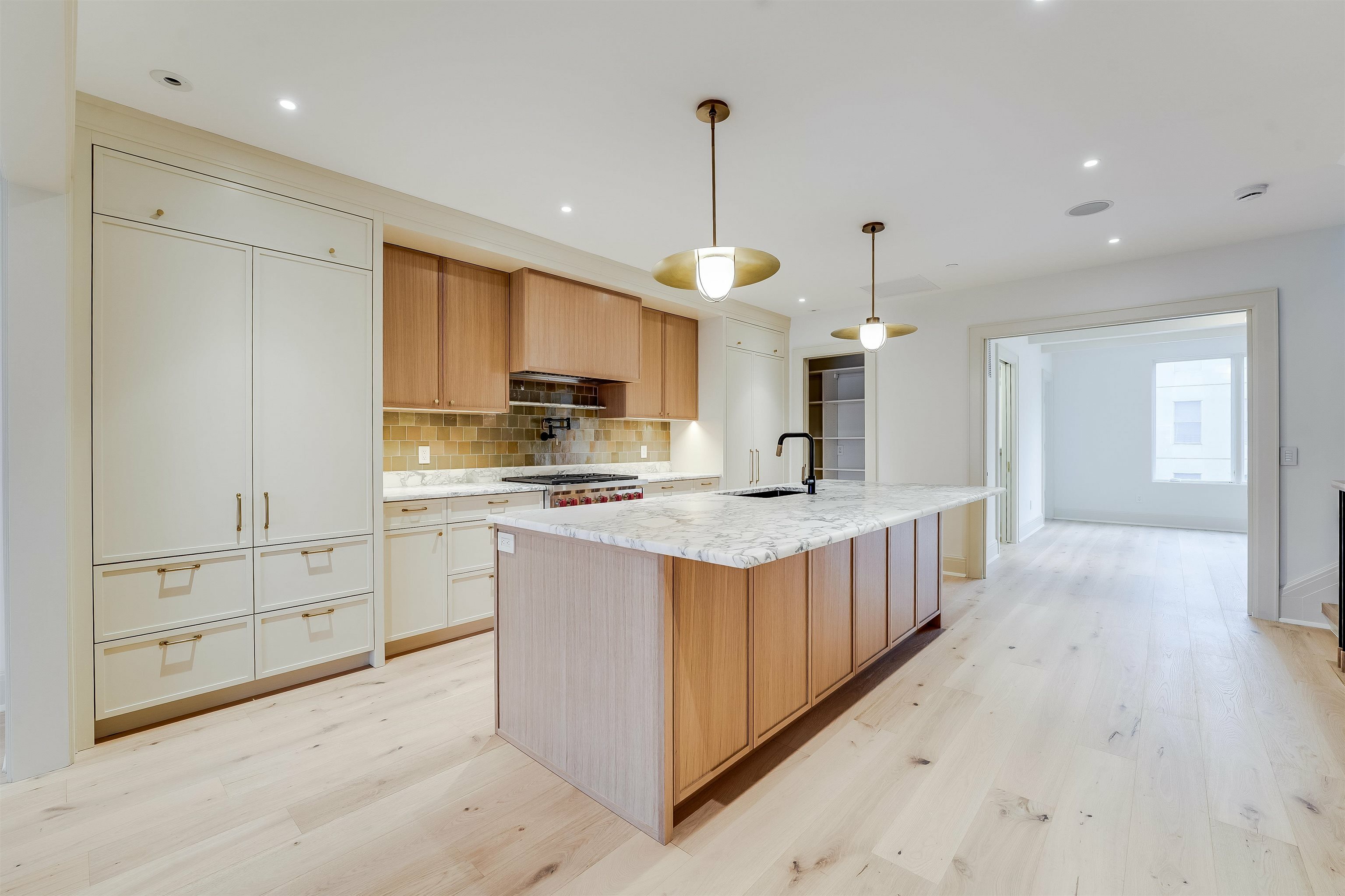 Property Photo: 81 Madison St 2 NJ 07030
