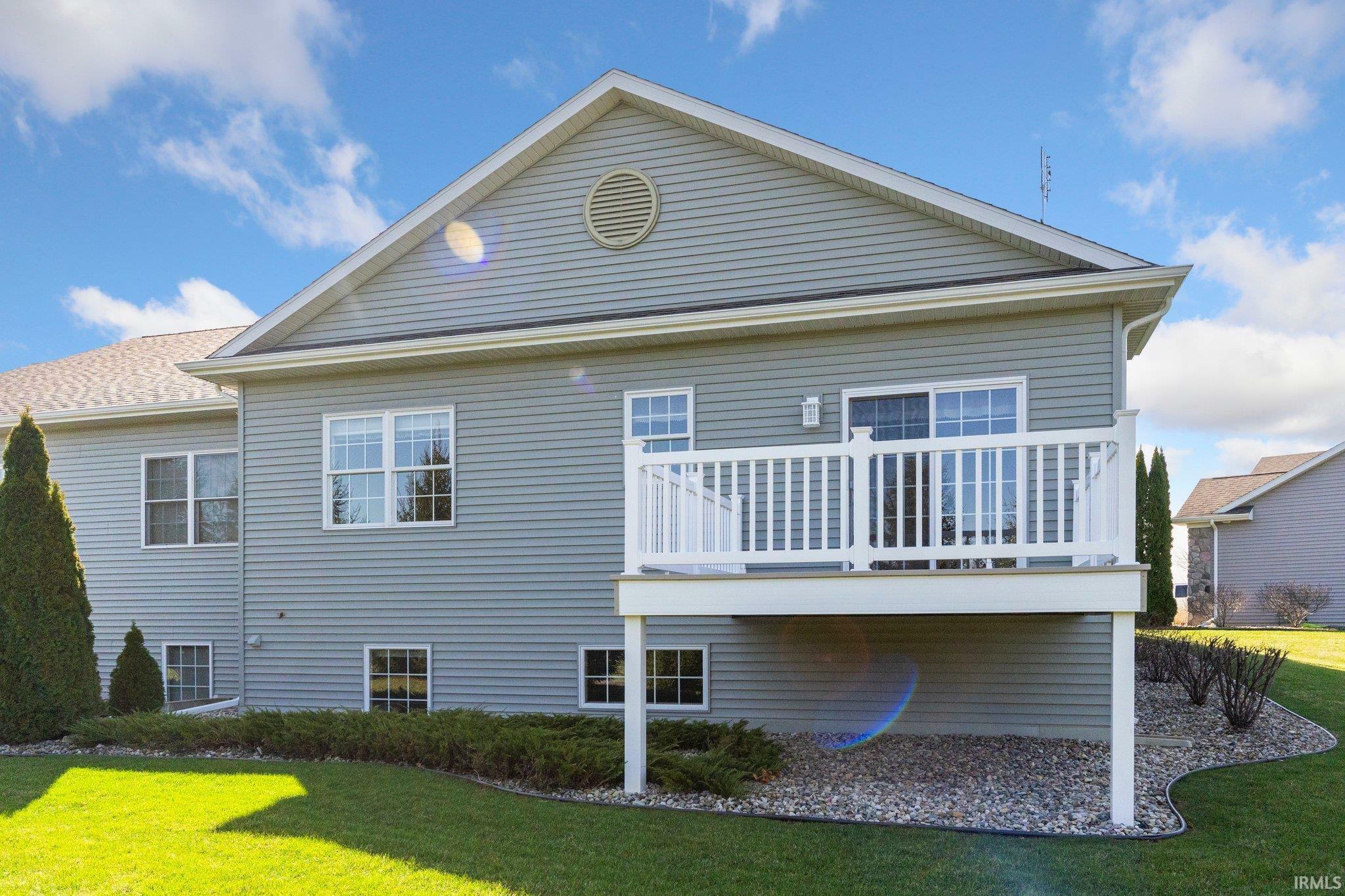 Property Photo:  1223 Park Way  IN 46565 