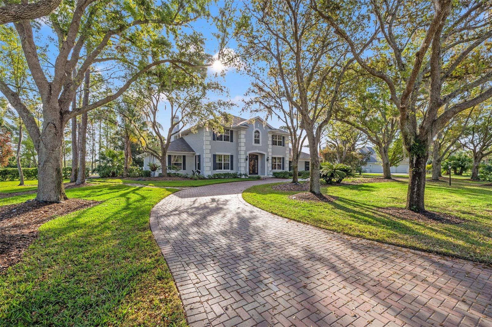 Property Photo:  4121 Highland Park Circle  FL 33558 
