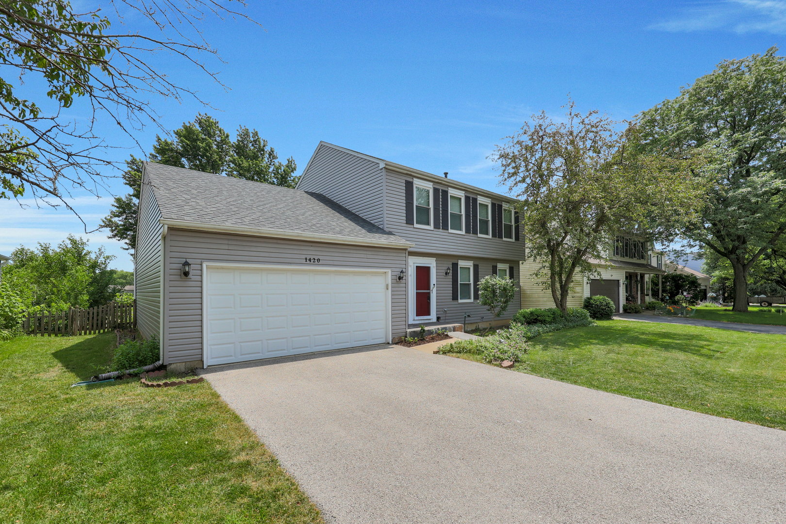 Property Photo: 1420 Bar Harbour Road IL 60504
