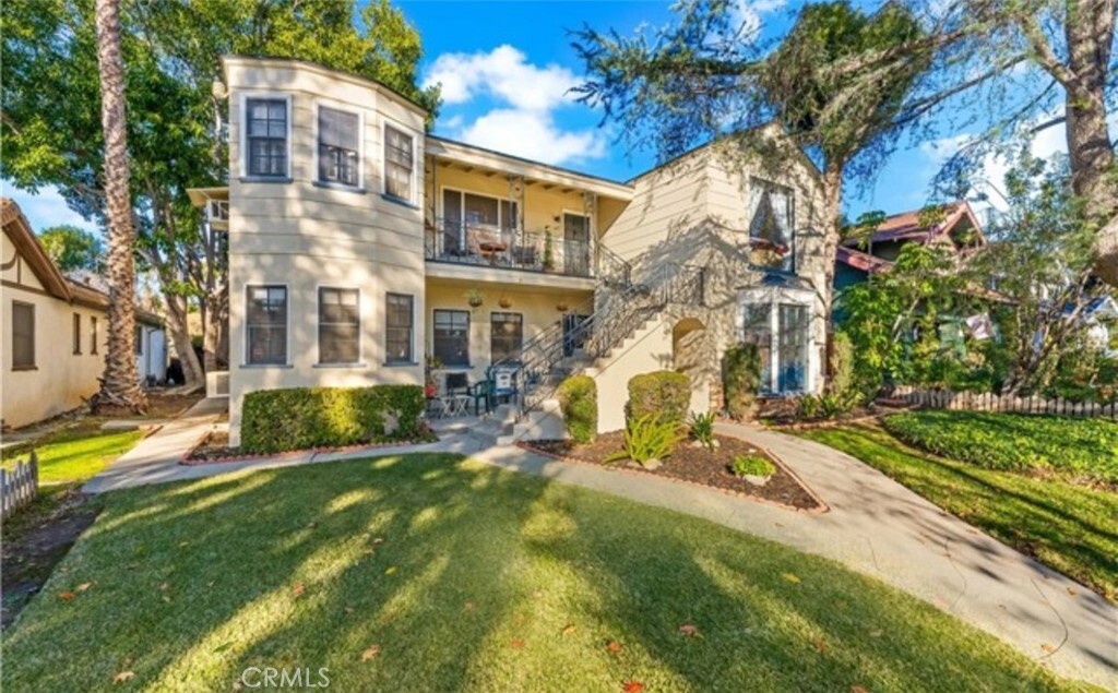 Property Photo:  309 Lincoln Avenue 309  CA 91767 
