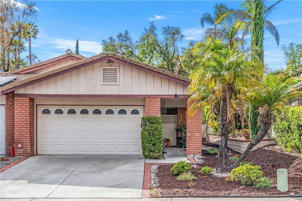 Property Photo: 19081 Wildwood Circle CA 92679