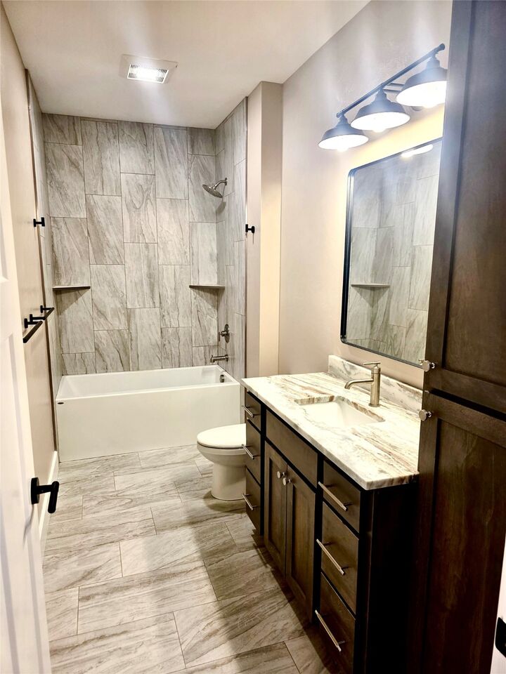 Property Photo:  2920 Travis Avenue  MT 59601 