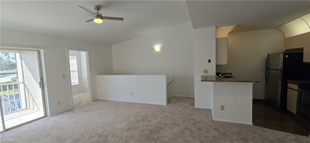 Property Photo: 185 Santa Clara Dr 6 FL 34104