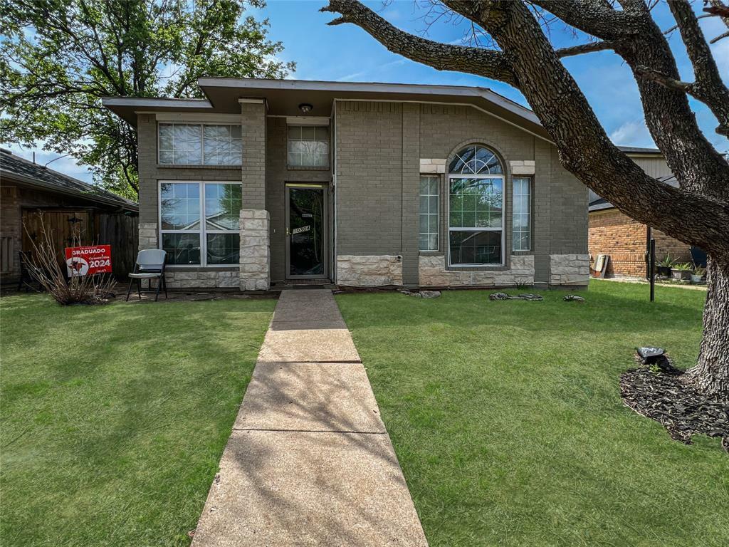 10304 Carolina Oaks Drive  Dallas TX 75227 photo