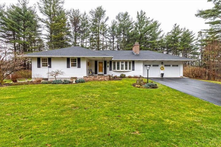 25 Pinecrest Circle  Ware MA 01082 photo