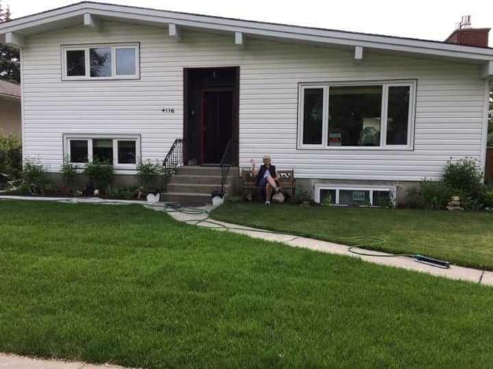 Property Photo: 4116 Brisebois Drive NW AB T2L 2E7