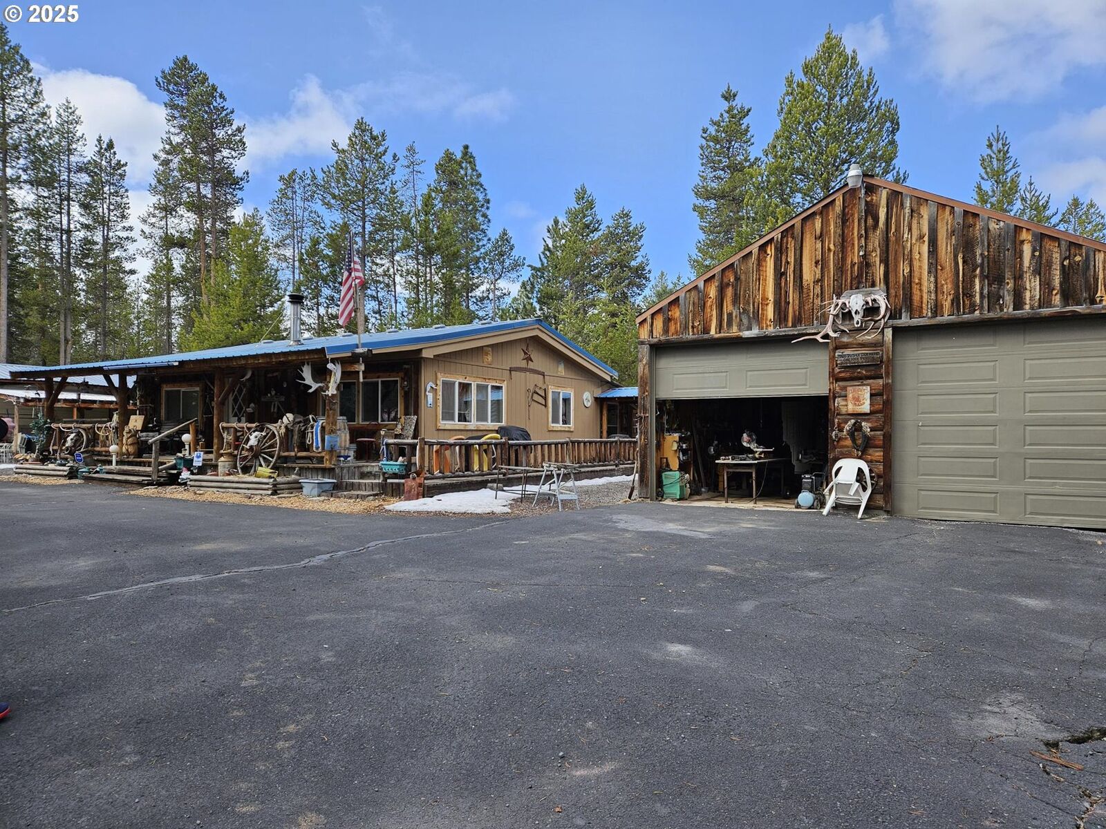 Property Photo:  146514 Bills Rd  OR 97737 