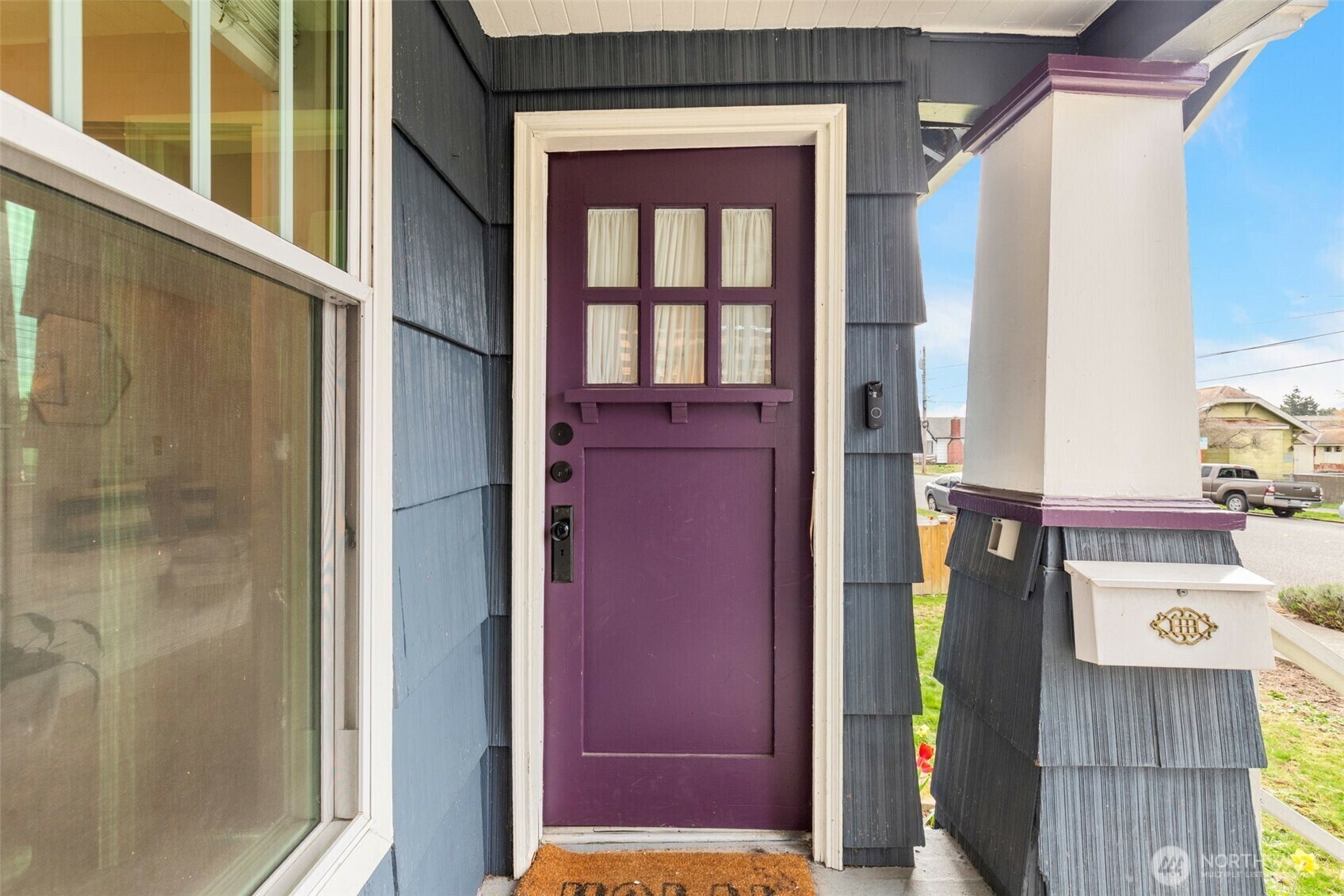 Property Photo: 428 Pelly Avenue N WA 98057