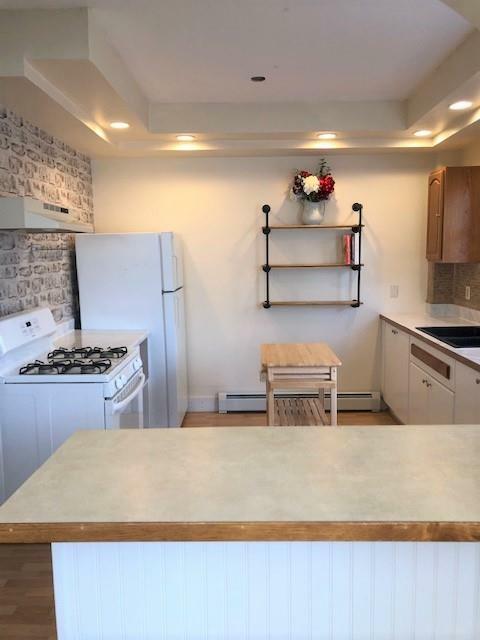 Property Photo:  522 West Avenue 1  RI 02860 