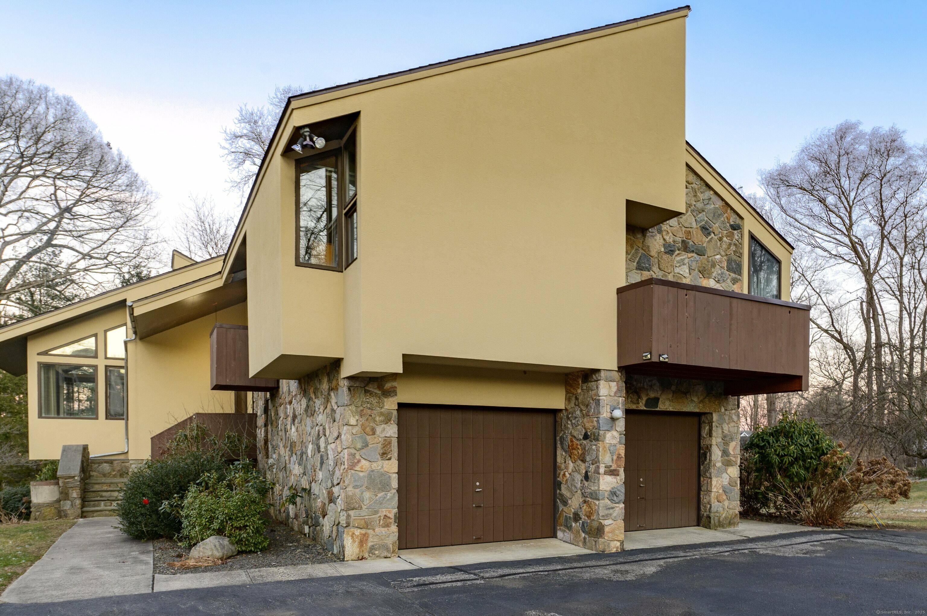 Property Photo: 41 Seeley Road CT 06611