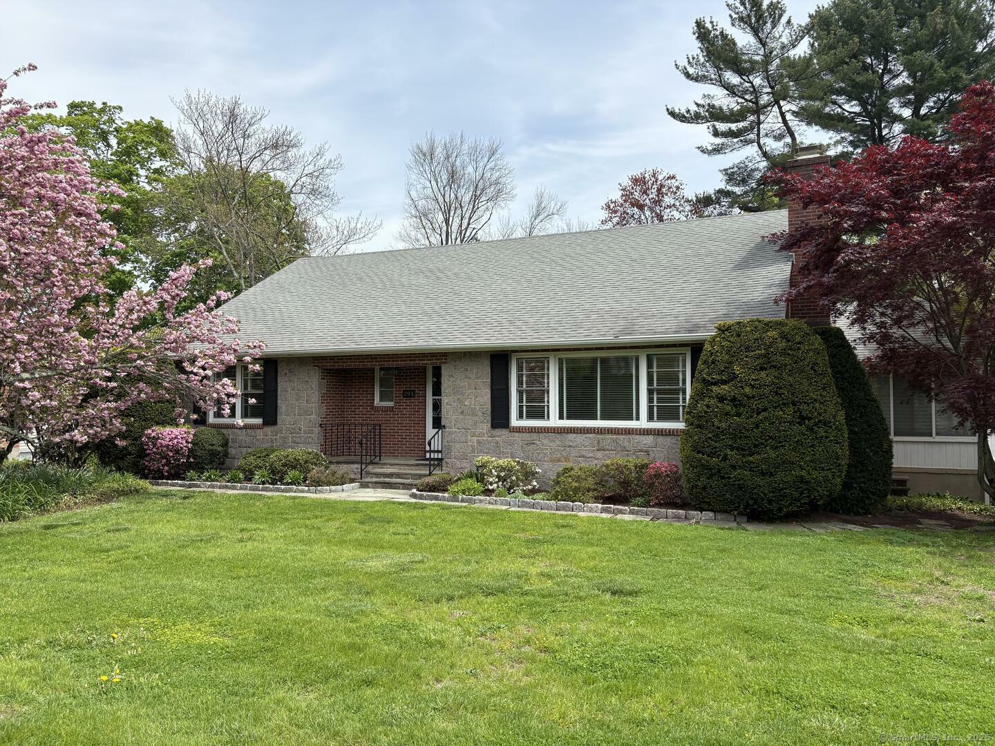 Property Photo: 294 South Avenue CT 06840