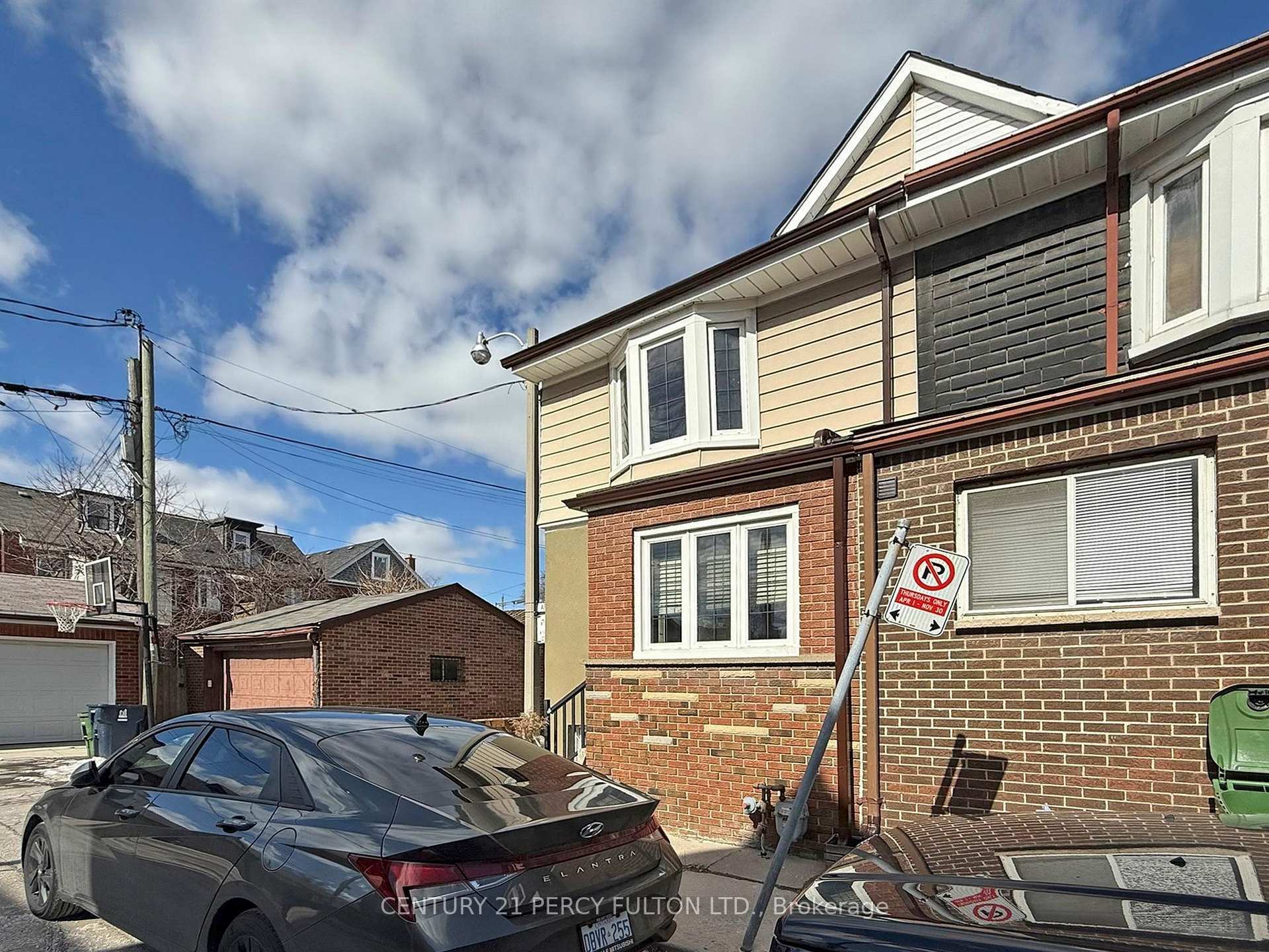 Property Photo: 16 Archer Street ON M6H 1J2