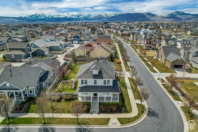 Property Photo: 10464 S Roaring Rd UT 84009