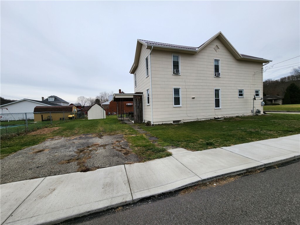 Property Photo: 411 Underwood Avenue PA 15477
