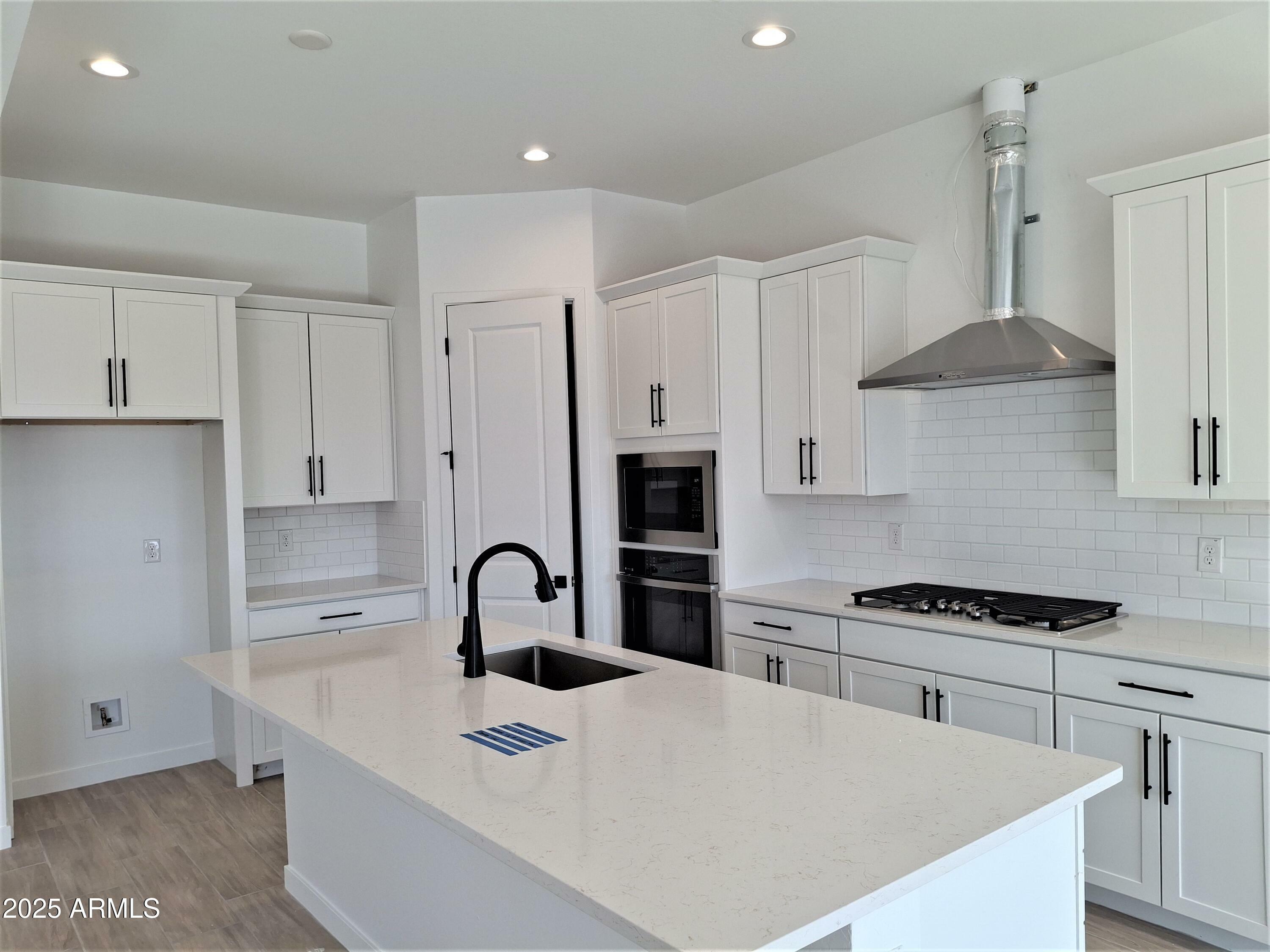 Property Photo:  24054 N 171st Drive  AZ 85387 
