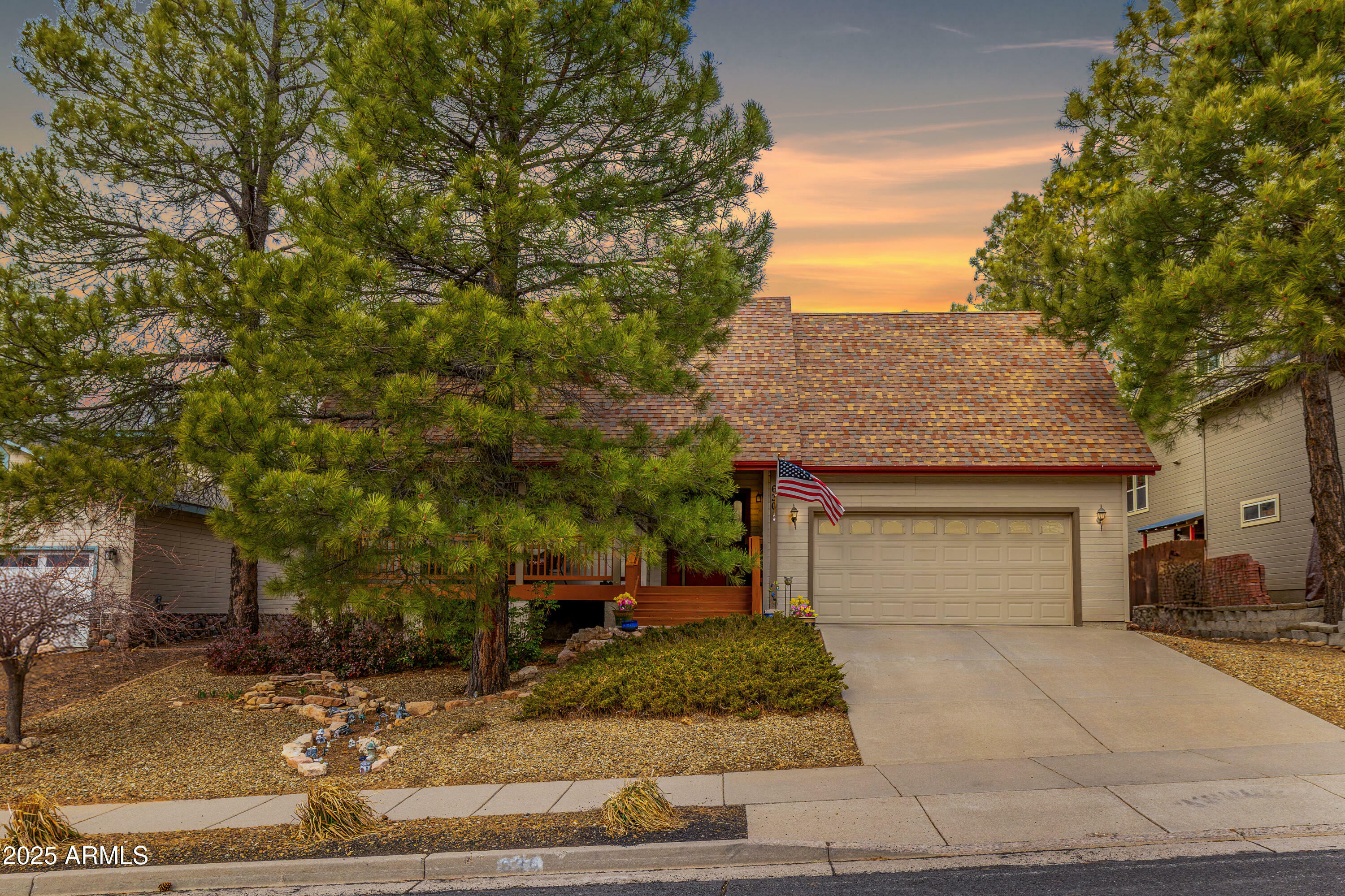 Property Photo: 630 W Cattle Drive Trail AZ 86005