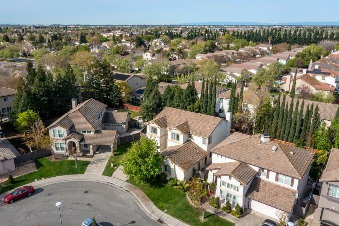 Property Photo: 1965 Delafield Way CA 95835