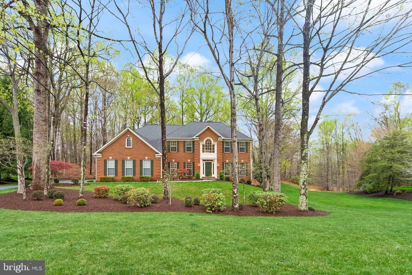 Property Photo: 7418 Beckwith Lane VA 20124