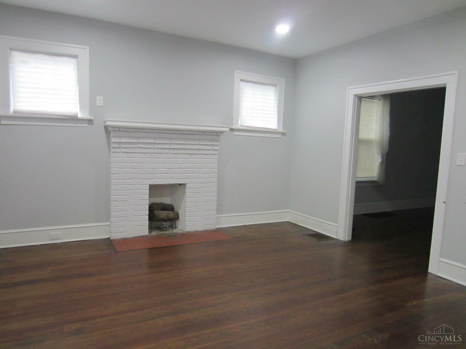 Property Photo: 3542 Vine Street OH 45220