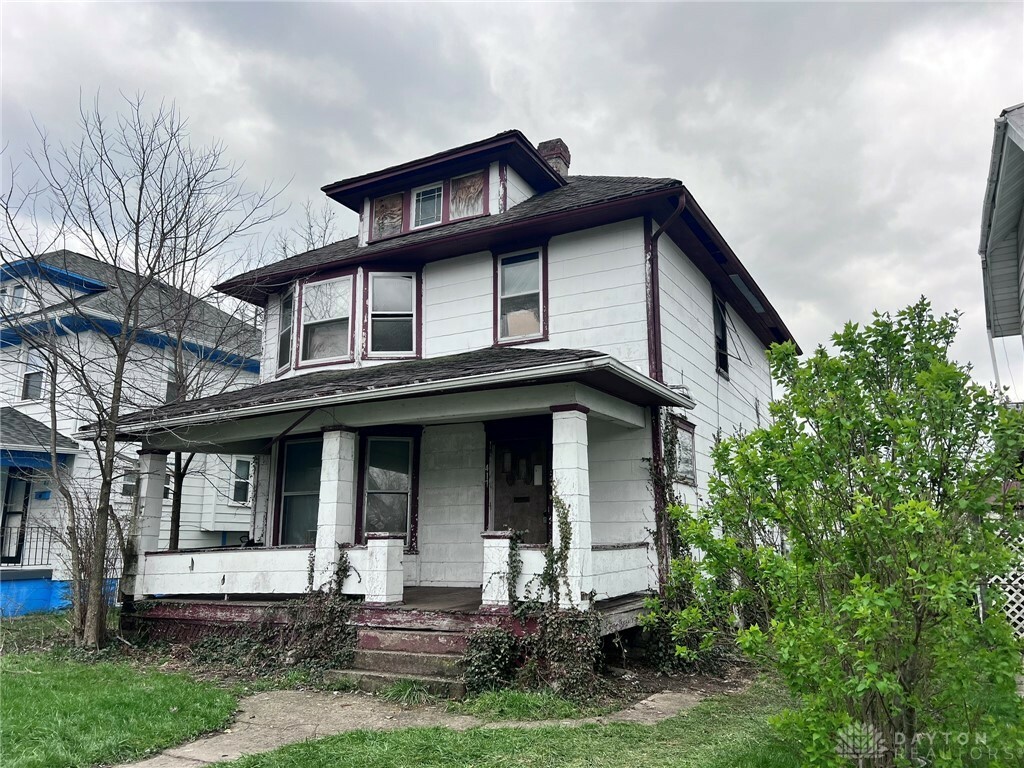 Property Photo: 417 W Euclid Avenue OH 45506