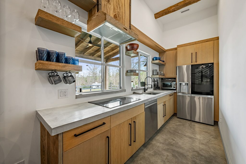 Property Photo: 174 Bear Hollow Drive GA 30559