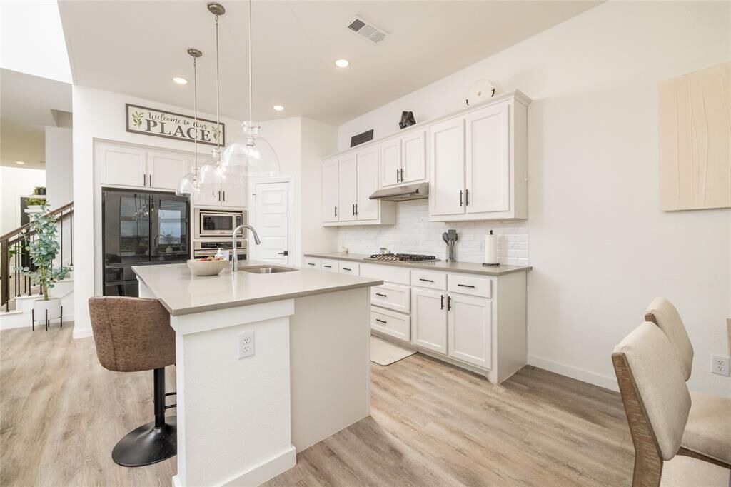 Property Photo:  2436 Brightling Bend  TX 75126 