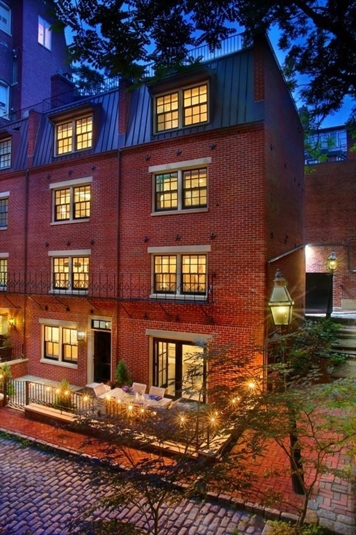 Property Photo: 7 Spruce Court MA 02108