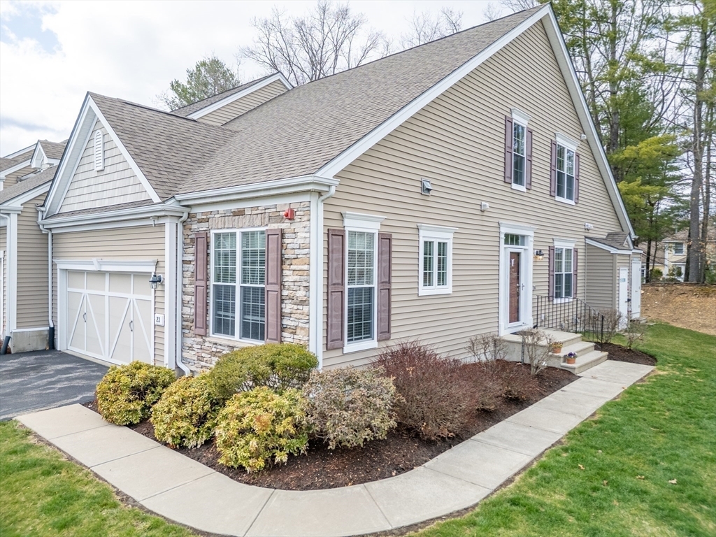 23 Kendall Ct 23  Bedford MA 01730 photo