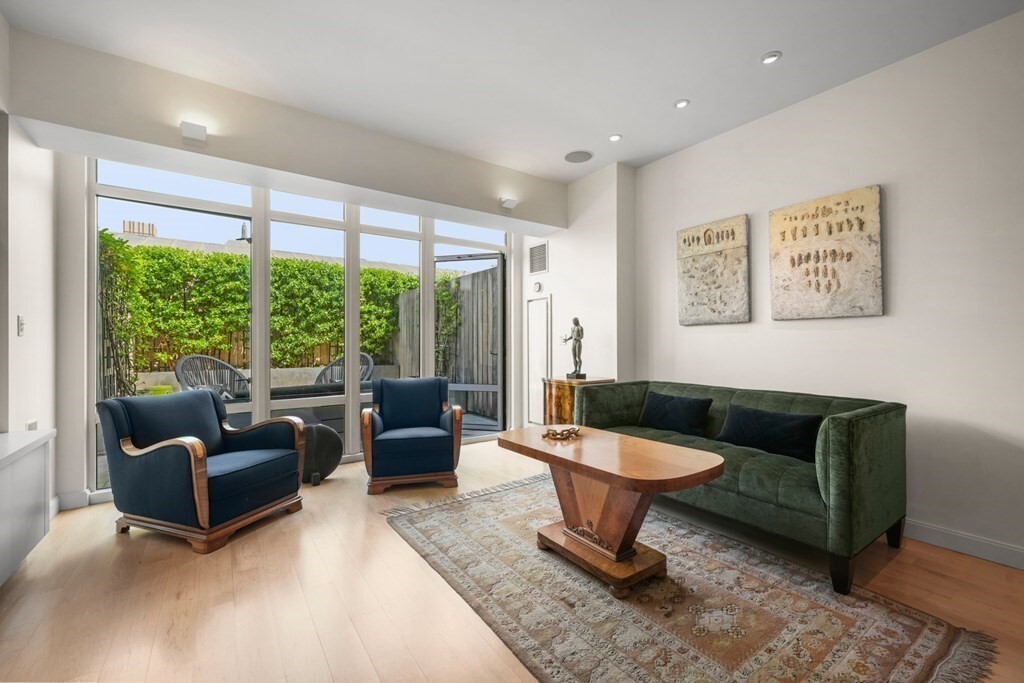 Property Photo: 505 Tremont St 415 MA 02118