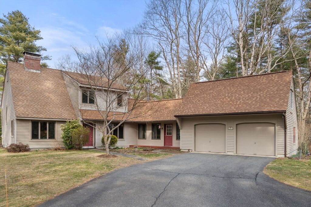 Property Photo:  189 Spring St  MA 01748 
