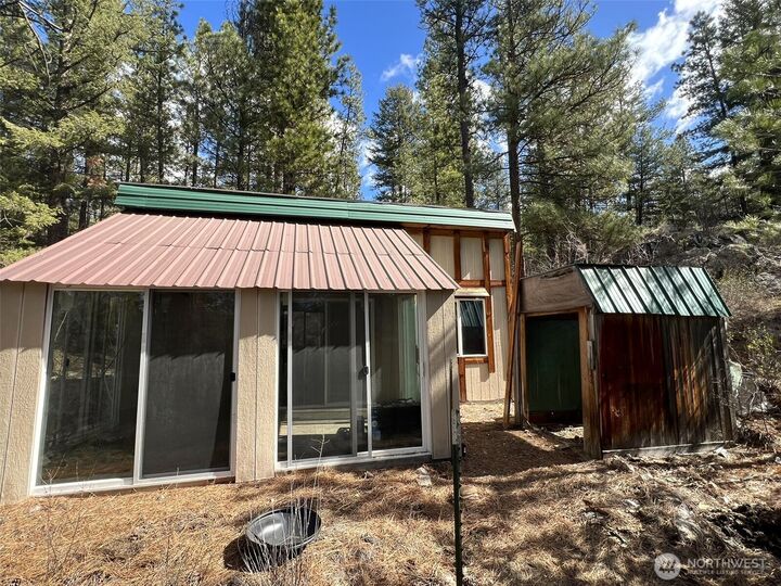 Property Photo: 103 Stonehaven Road WA 98855