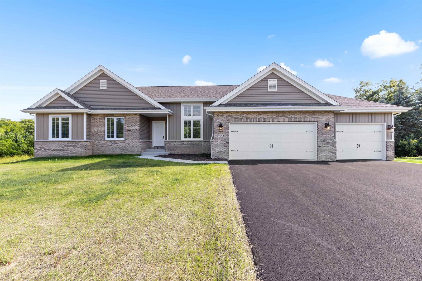 Property Photo:  7743 Cherry Hill Road  IL 61016 