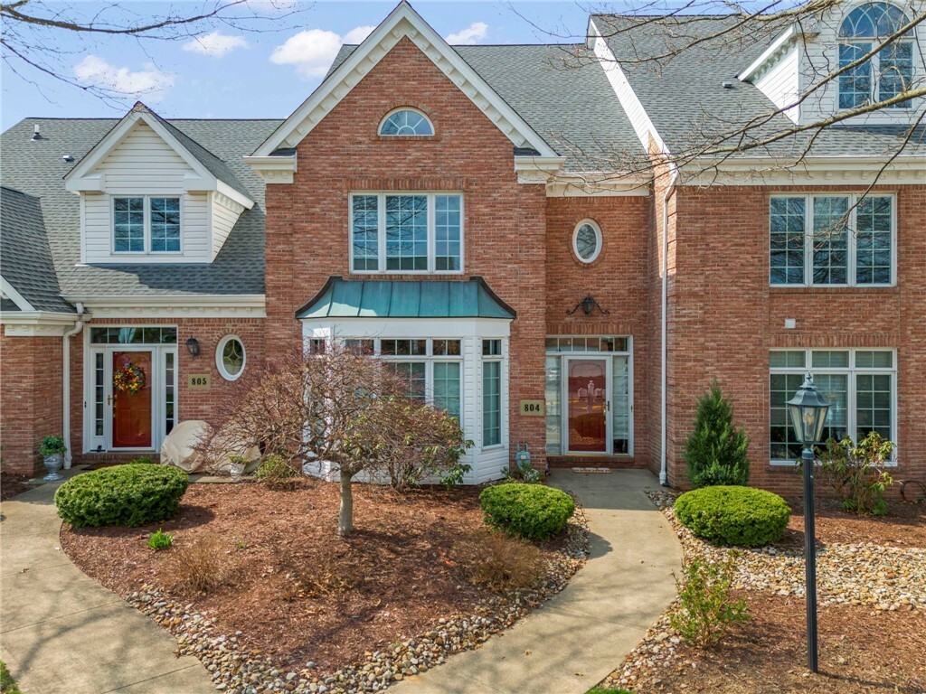 Property Photo: 804 Sheriffs Court PA 15317