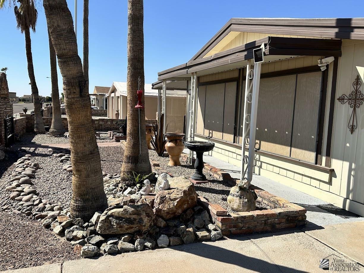 Property Photo: 11426 E 35 Pl AZ 85367