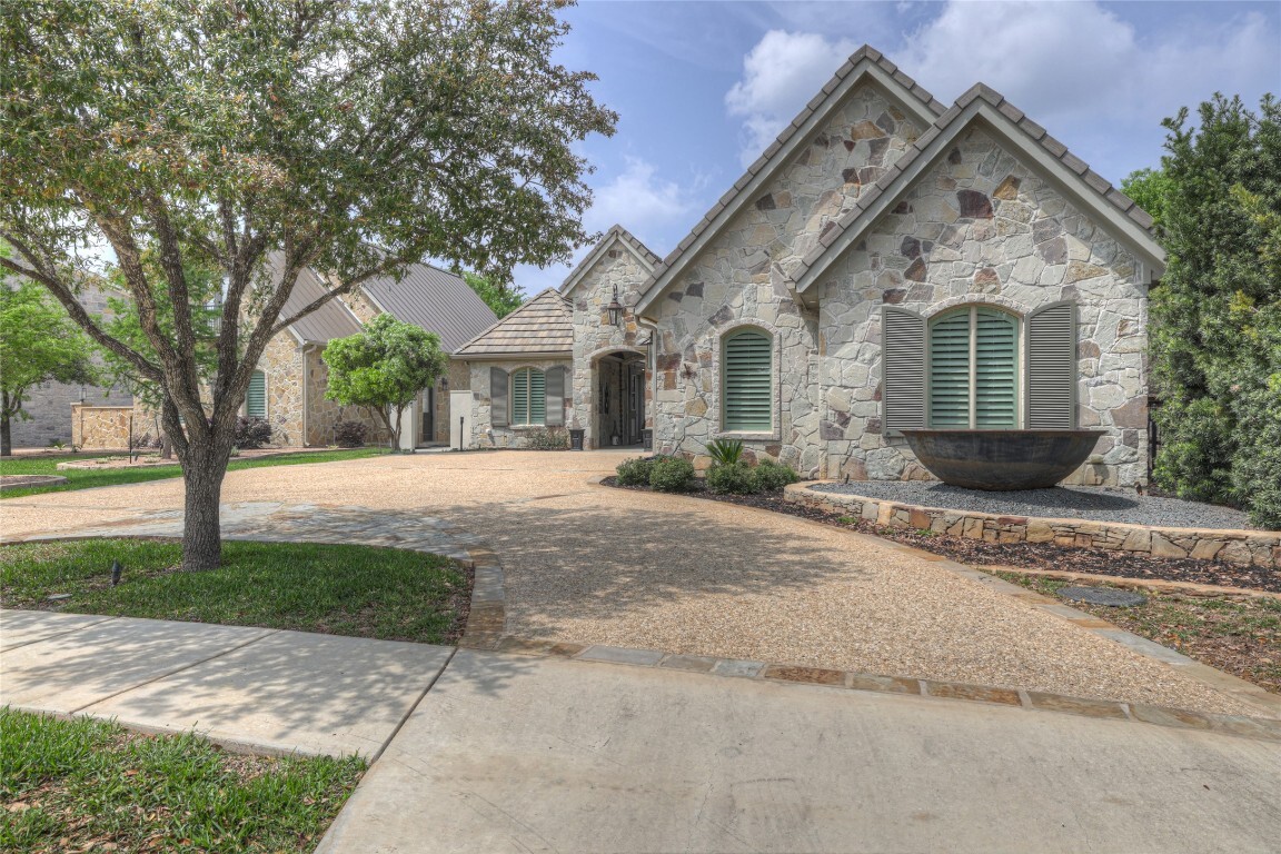 Property Photo: 1379 Bellesop Boulevard TX 78130