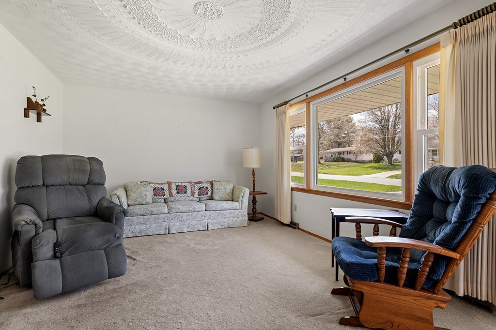 Property Photo: 513 Steele Ave. OH 44805