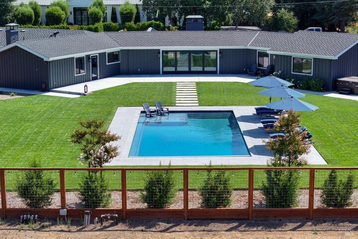 Property Photo: 20647 Pueblo Avenue CA 95476