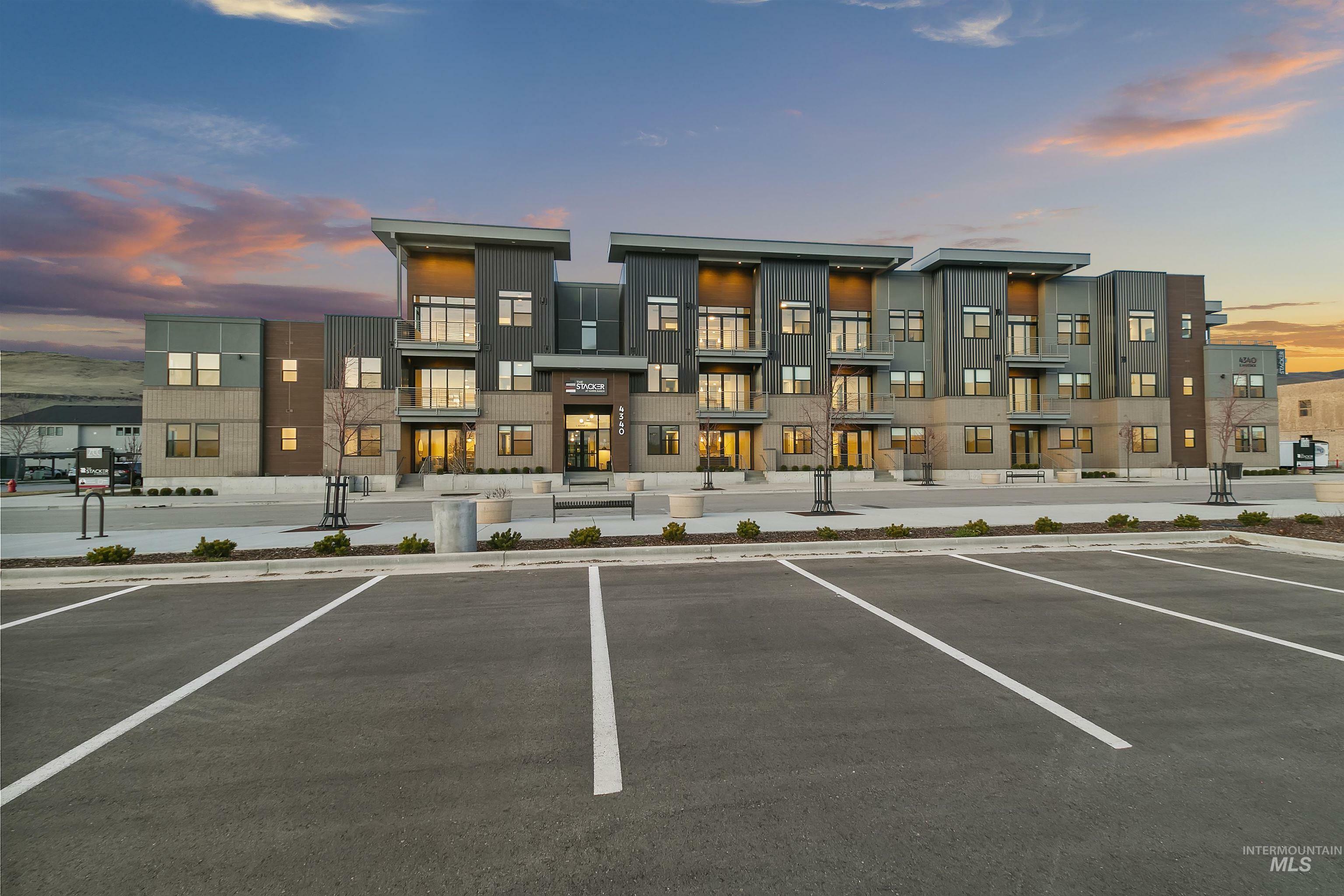 Property Photo: 4340 E Haystack St 208 ID 83716