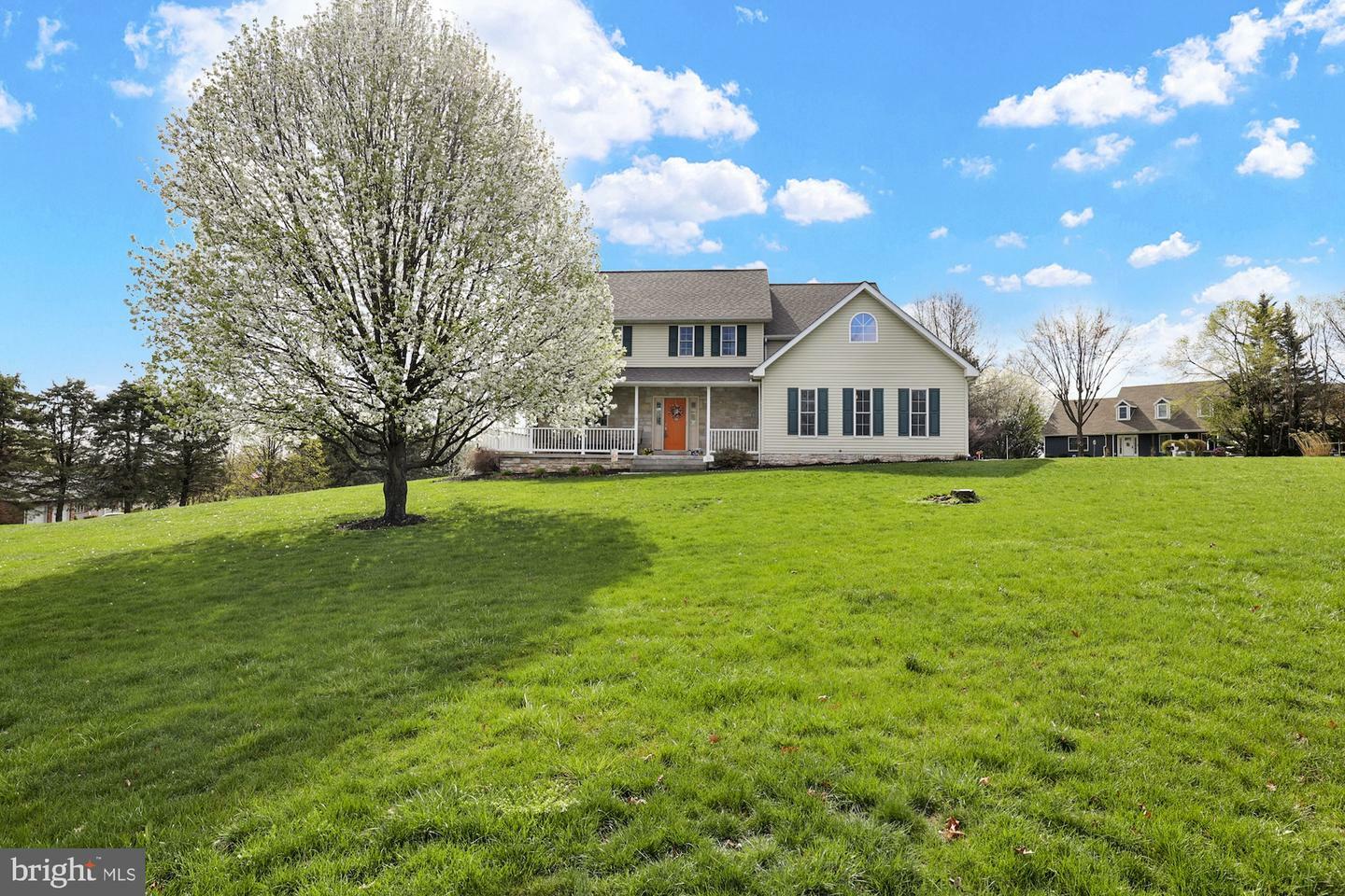 Property Photo: 50 Southview Drive PA 17307